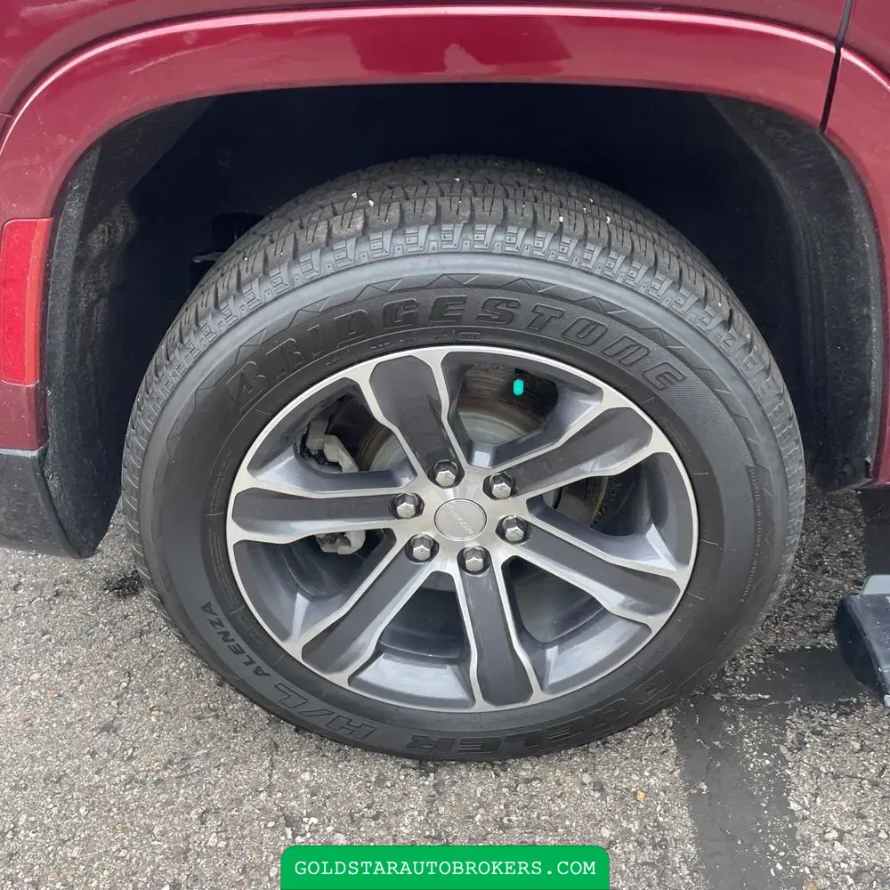 2024 Jeep Grand Wagoneer Base
