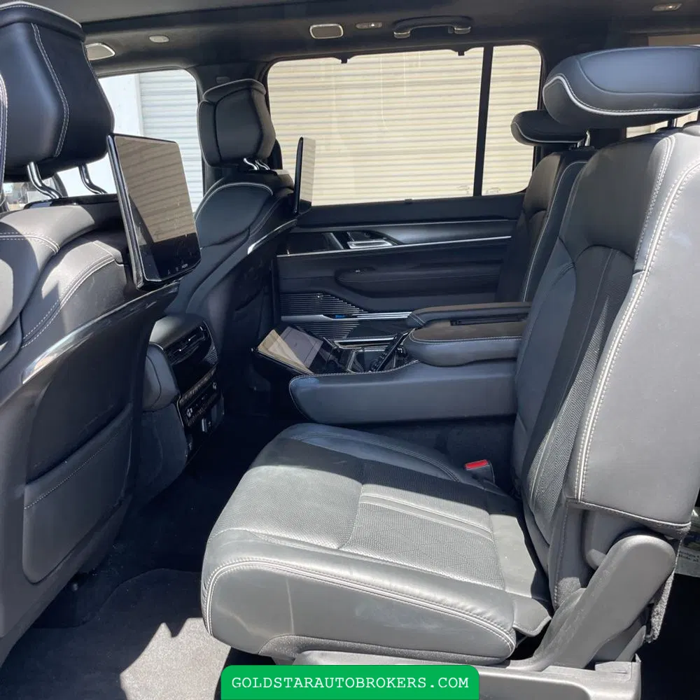 2022 Jeep Grand Wagoneer Obsidian