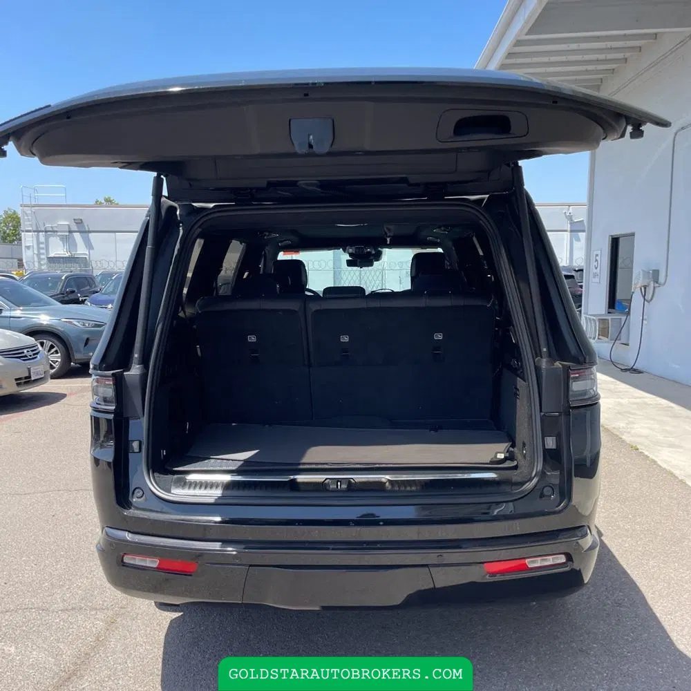 2022 Jeep Grand Wagoneer Obsidian