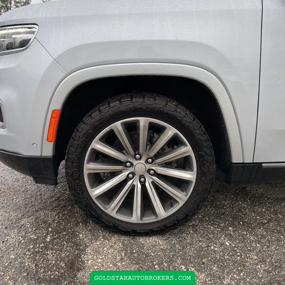 2022 Jeep Grand Wagoneer Series II