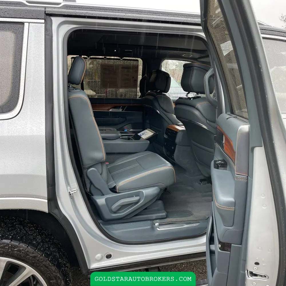 2022 Jeep Grand Wagoneer Series II