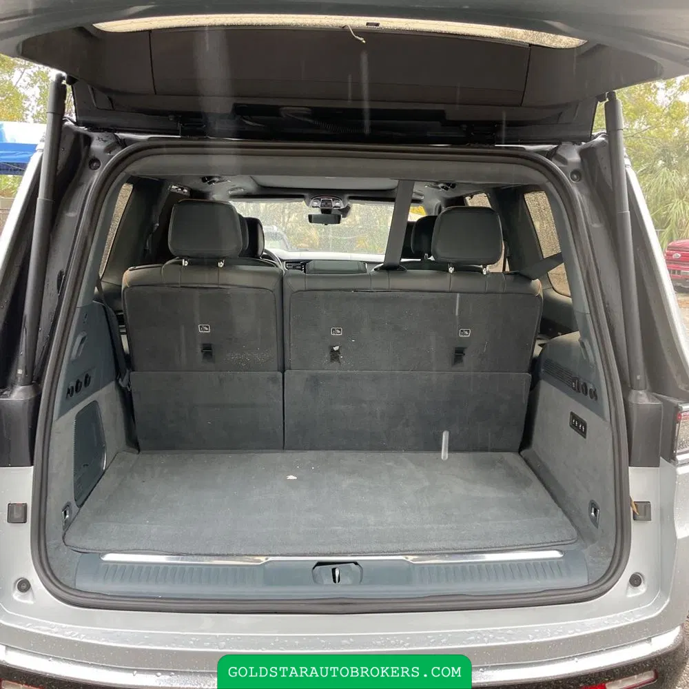 2022 Jeep Grand Wagoneer Series II