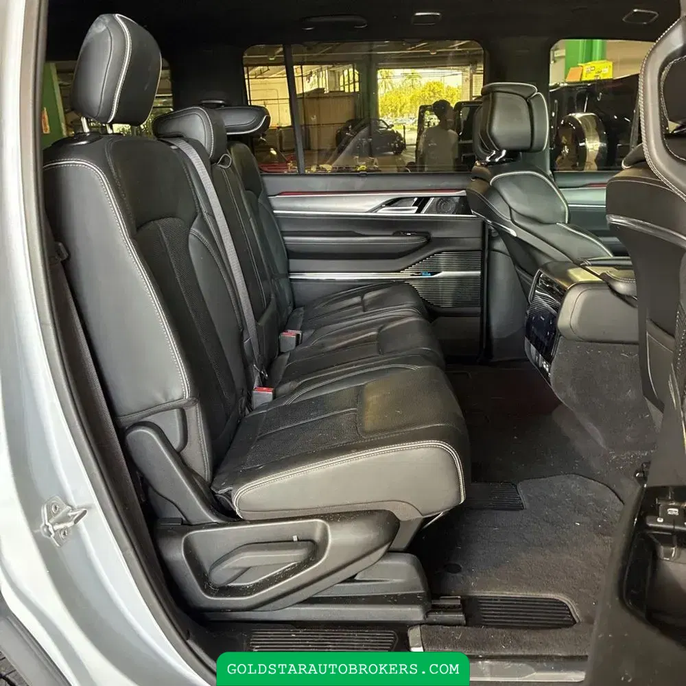 2022 Jeep Grand Wagoneer Obsidian