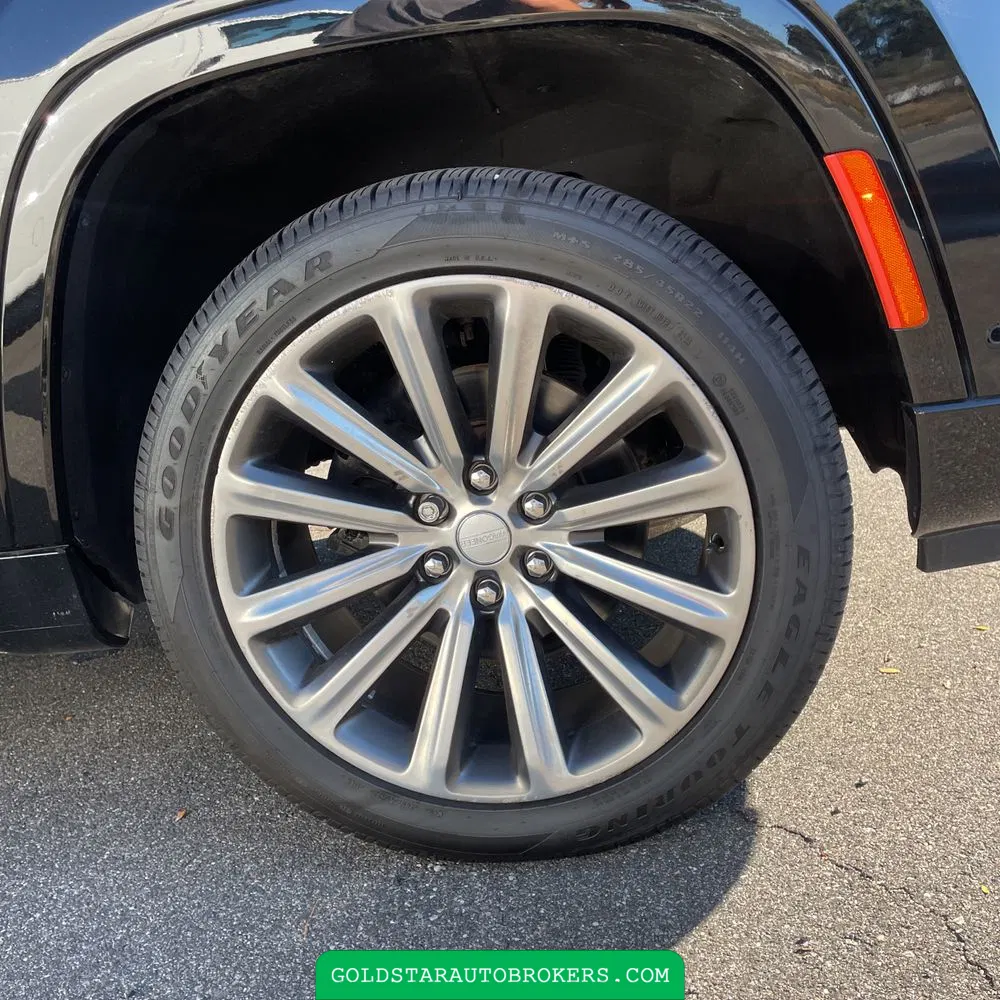2022 Jeep Grand Wagoneer Series II