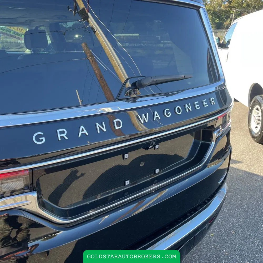2022 Jeep Grand Wagoneer Series II
