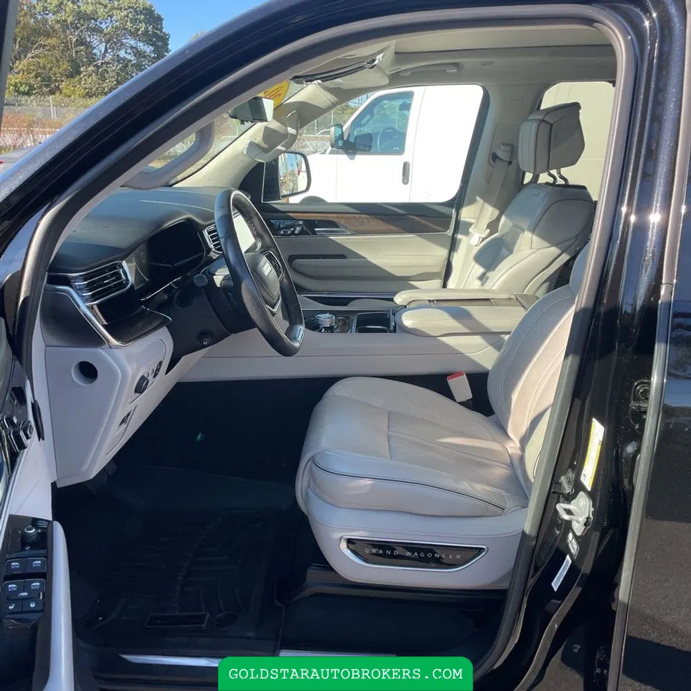 2022 Jeep Grand Wagoneer Series II