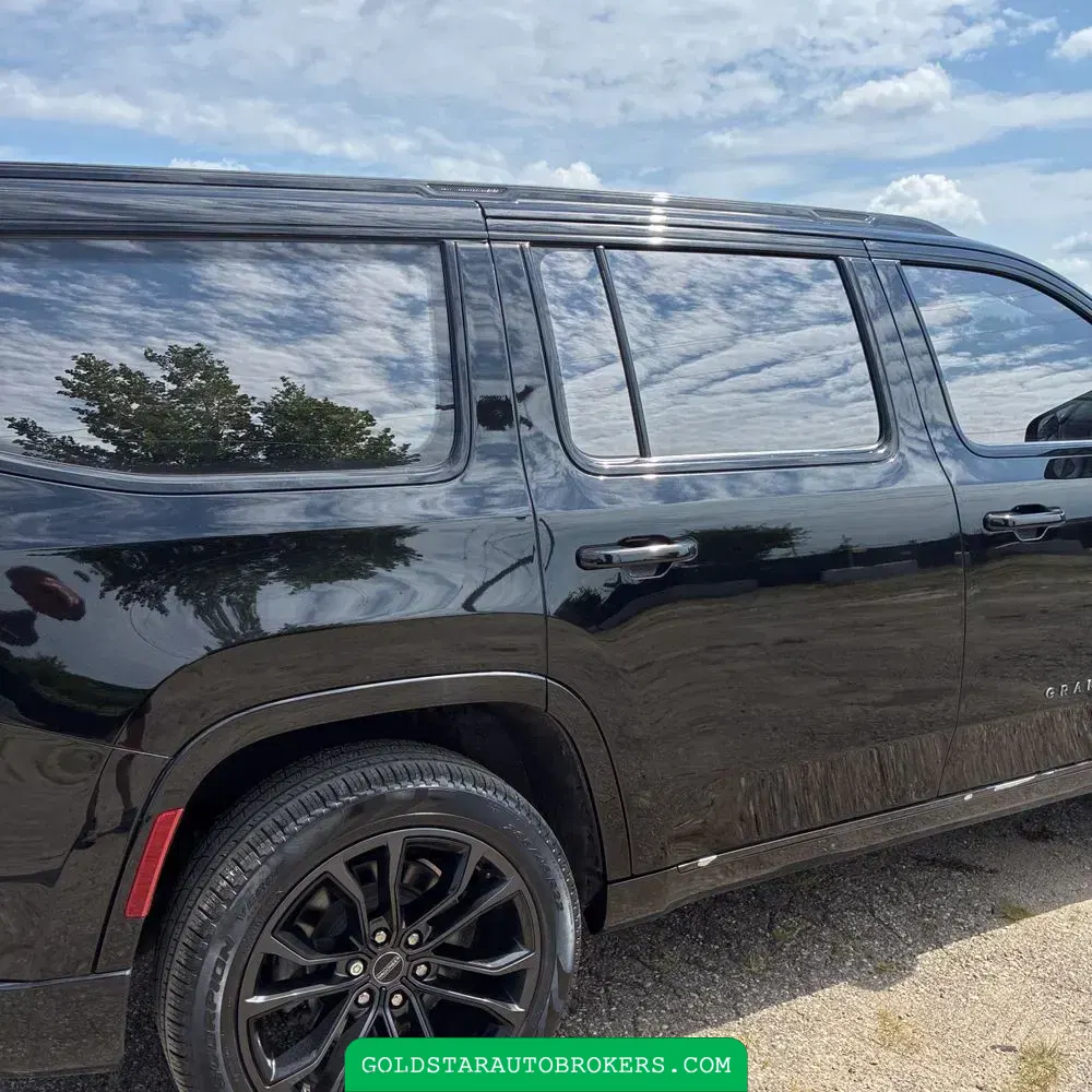 2023 Jeep Grand Wagoneer Series II Obsidian