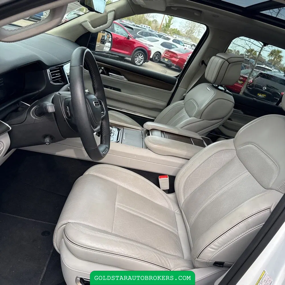 2023 Jeep Grand Wagoneer Series II