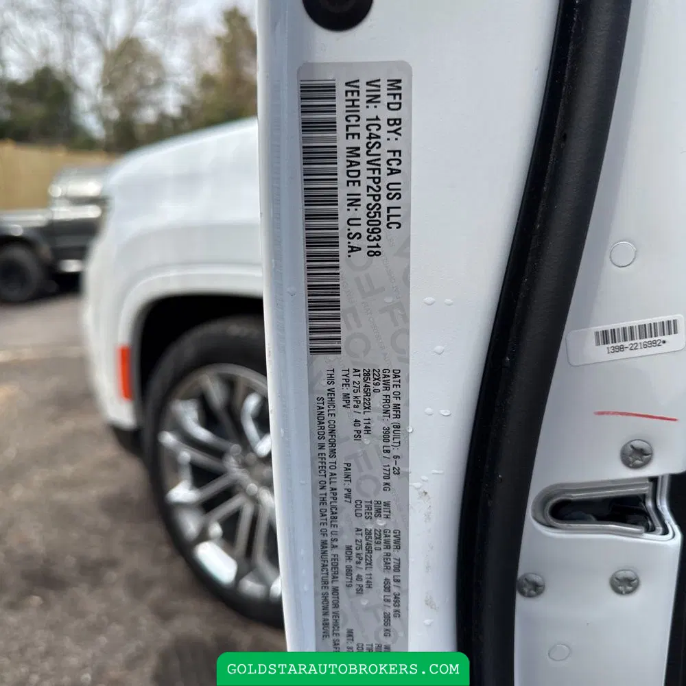 2023 Jeep Grand Wagoneer Series II