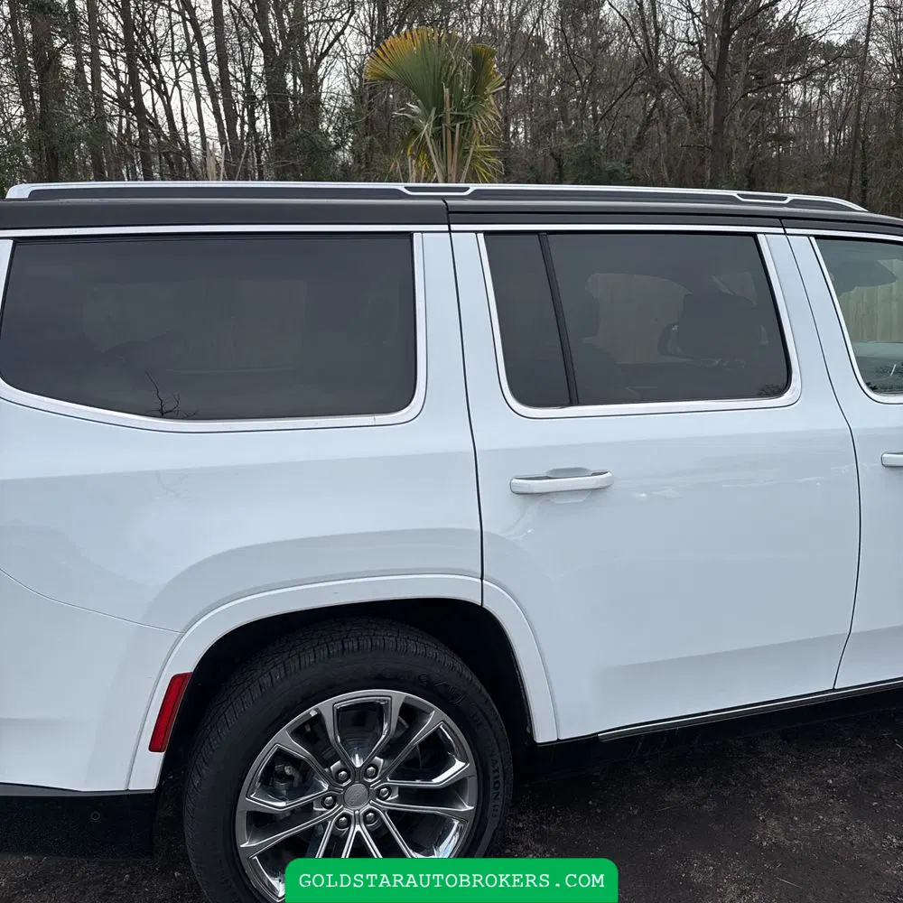 2023 Jeep Grand Wagoneer Series II