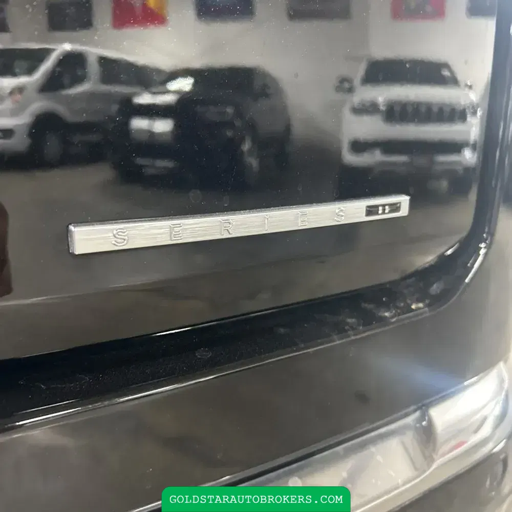 2023 Jeep Grand Wagoneer Series II