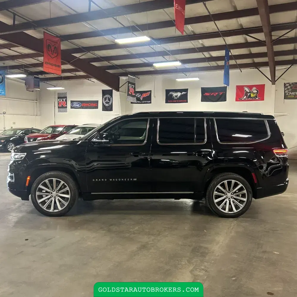 2023 Jeep Grand Wagoneer Series II