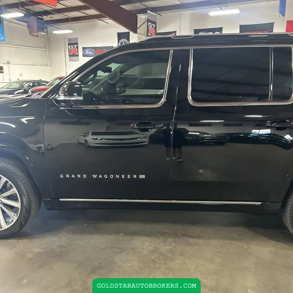 2023 Jeep Grand Wagoneer Series II