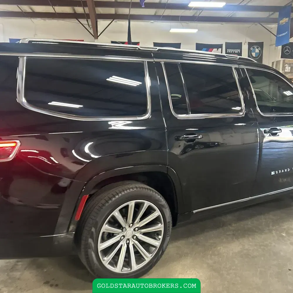 2023 Jeep Grand Wagoneer Series II