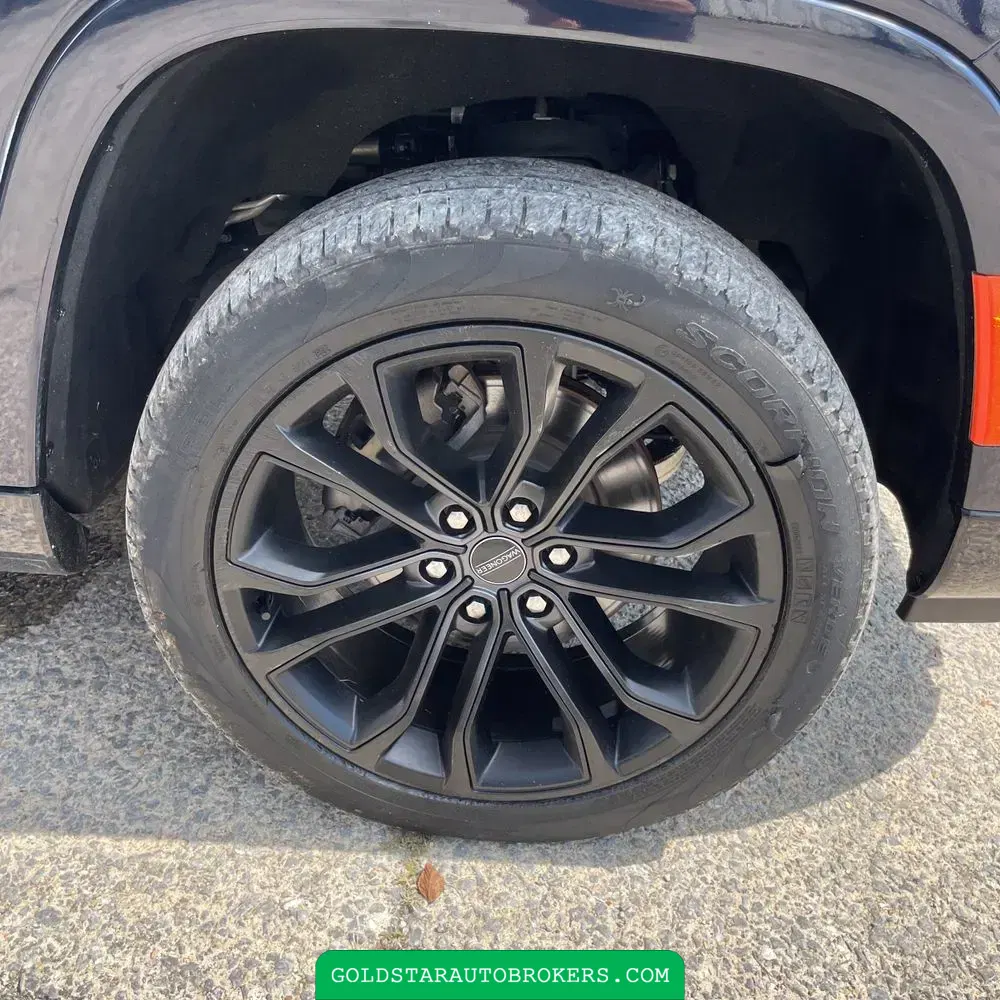 2023 Jeep Grand Wagoneer Obsidian