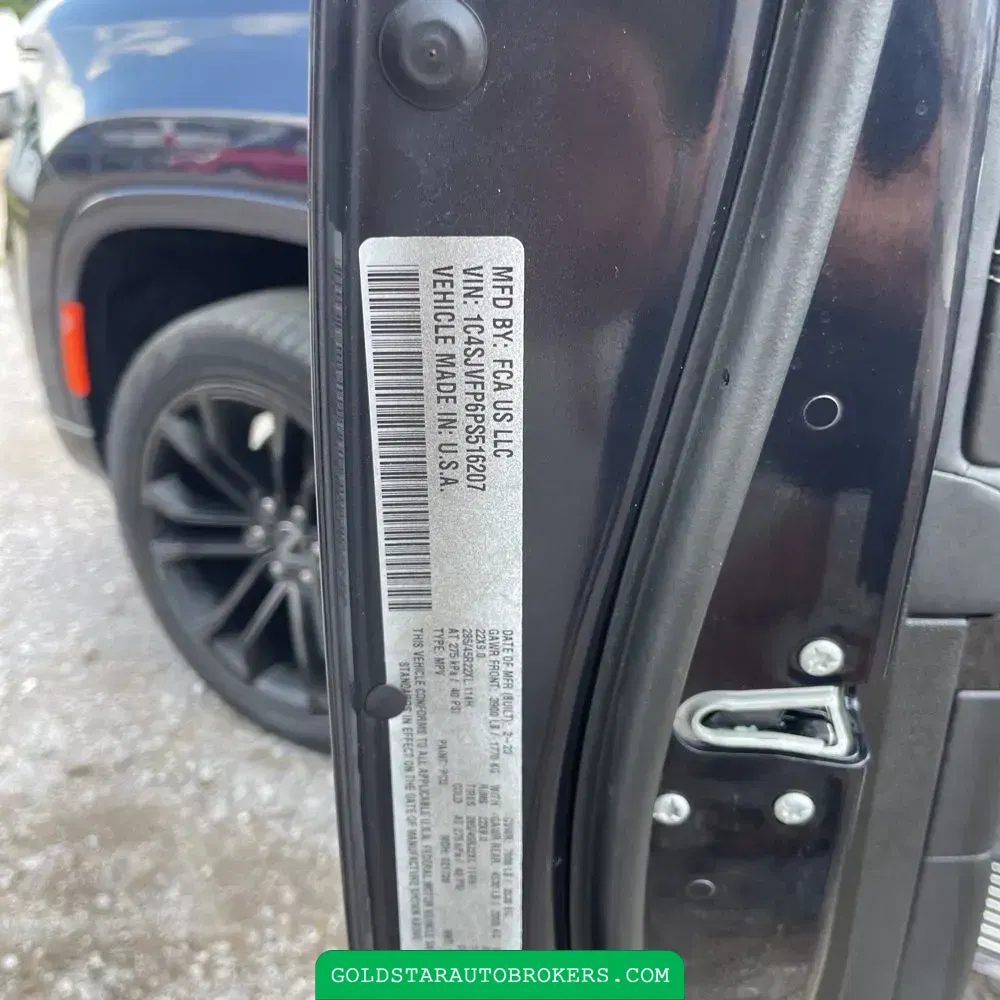 2023 Jeep Grand Wagoneer Obsidian