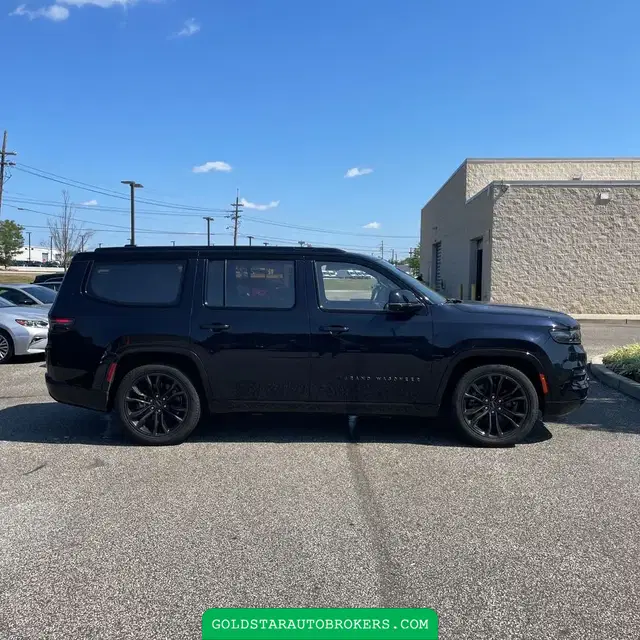 2023 Jeep Grand Wagoneer Obsidian