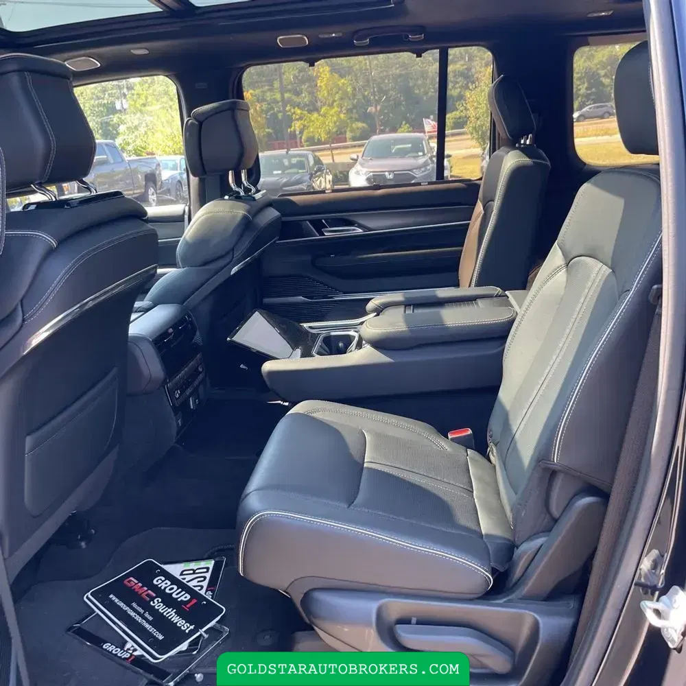 2023 Jeep Grand Wagoneer Obsidian