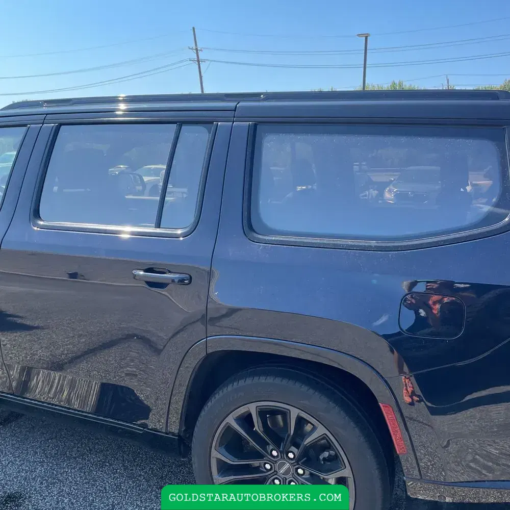 2023 Jeep Grand Wagoneer Obsidian