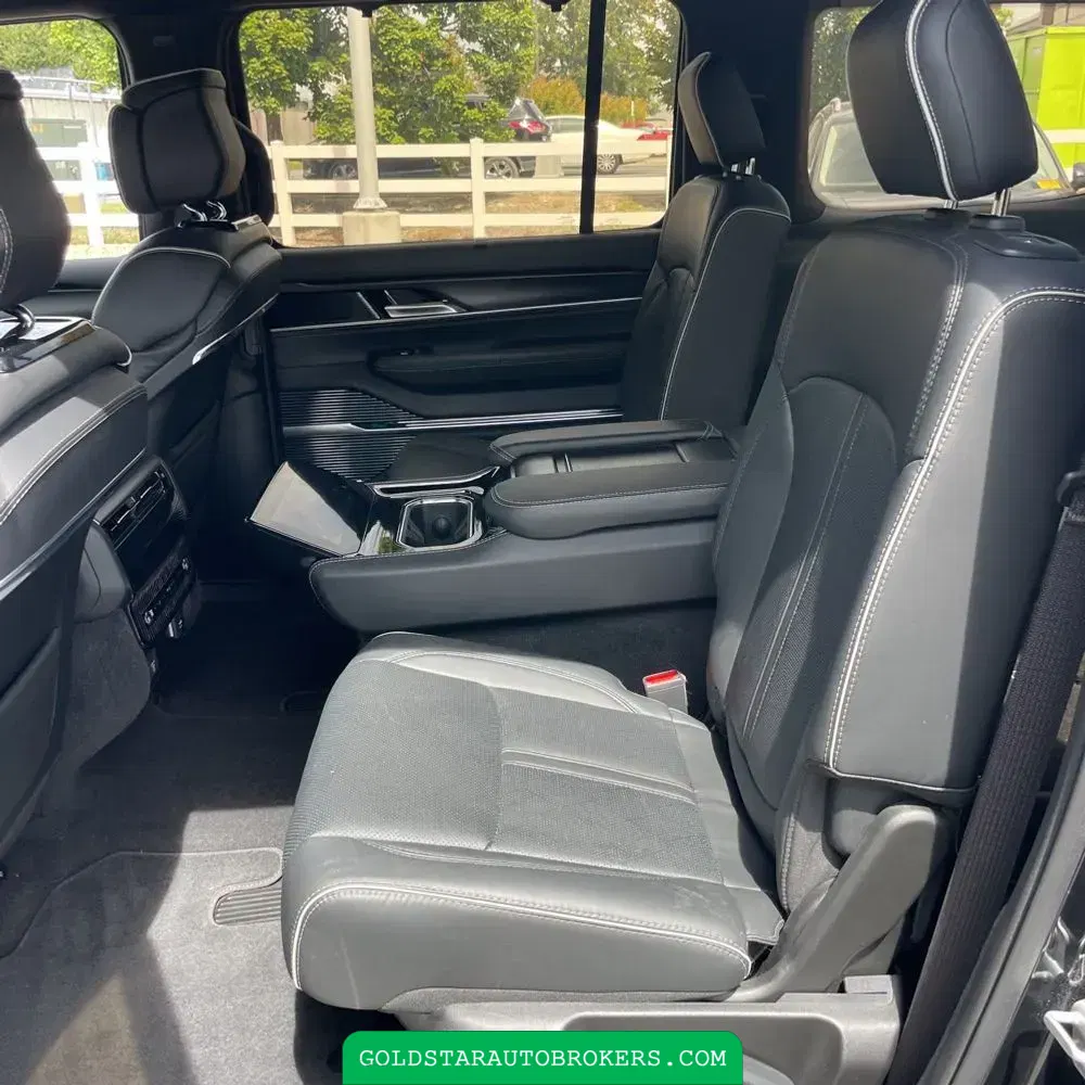 2024 Jeep Grand Wagoneer Obsidian