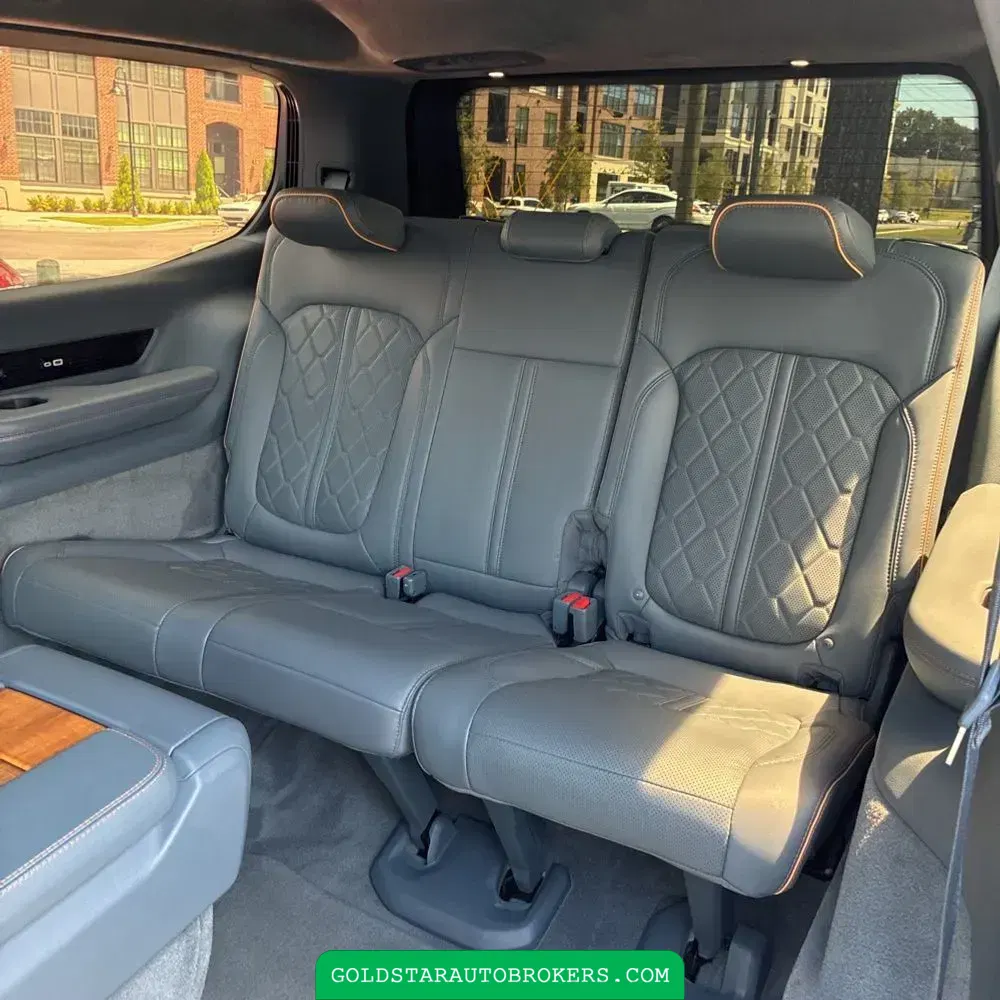 2022 Jeep Grand Wagoneer Series III
