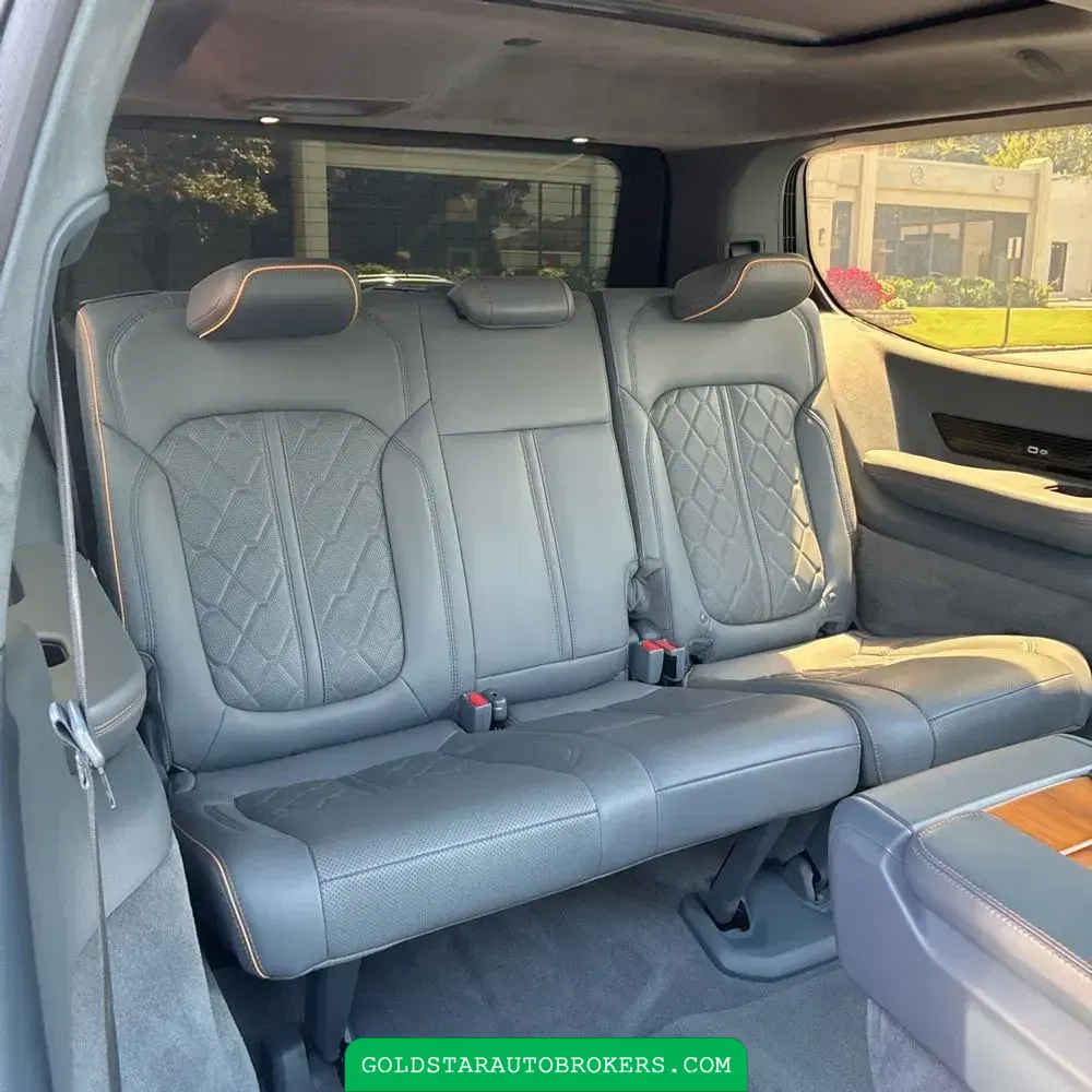 2022 Jeep Grand Wagoneer Series III