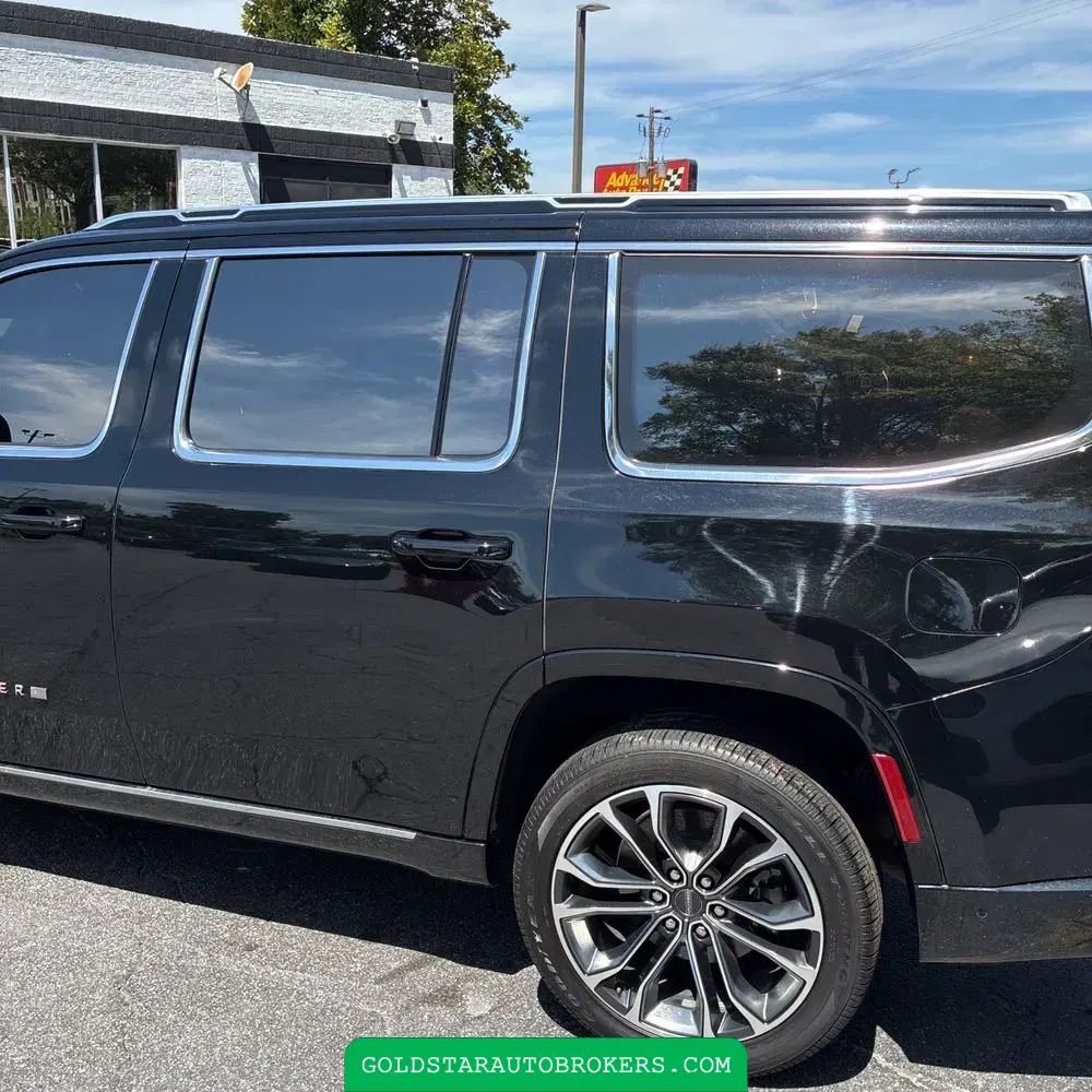 2022 Jeep Grand Wagoneer Series III