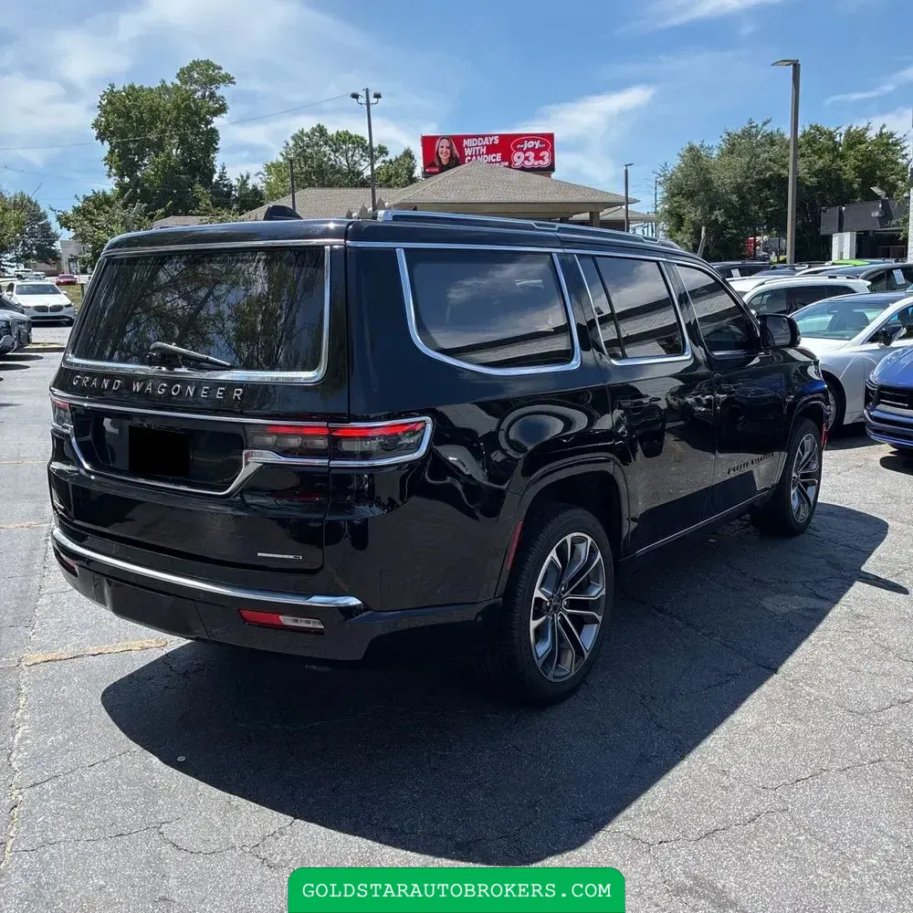 2022 Jeep Grand Wagoneer Series III