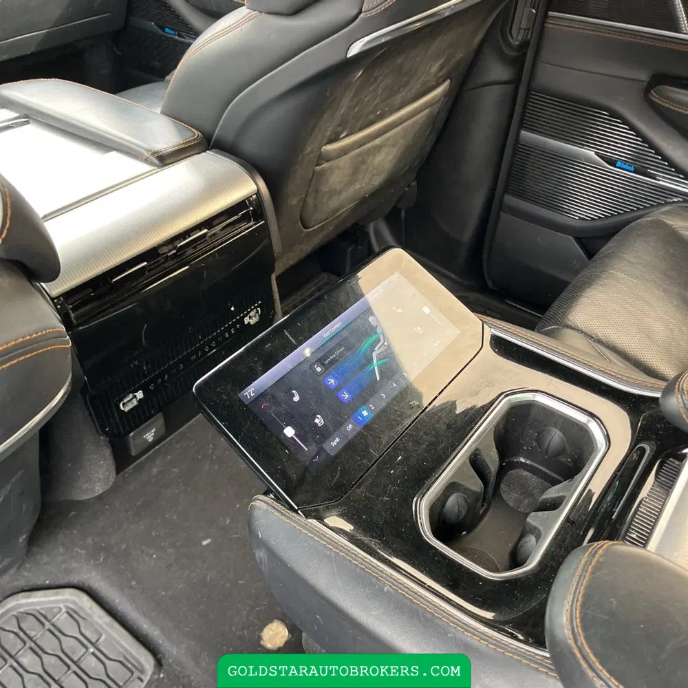 2022 Jeep Grand Wagoneer Series III