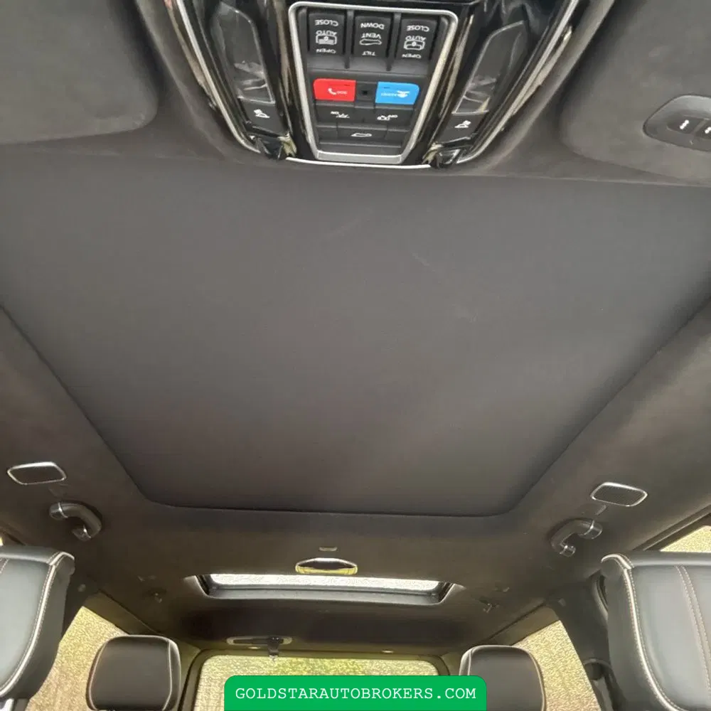 2022 Jeep Grand Wagoneer Series III