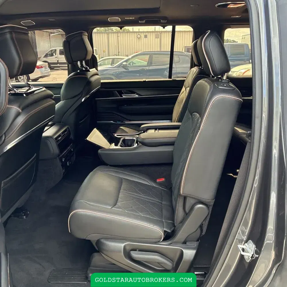 2024 Jeep Grand Wagoneer Series III Obsidian