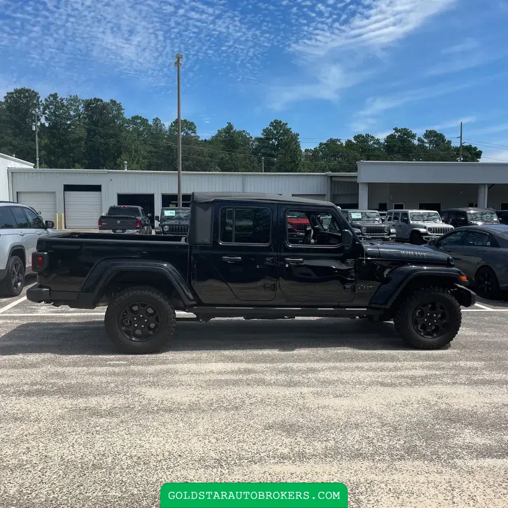 2023 Jeep Gladiator Willys