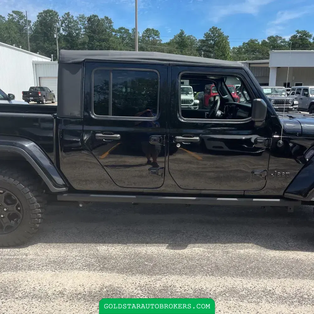2023 Jeep Gladiator Willys