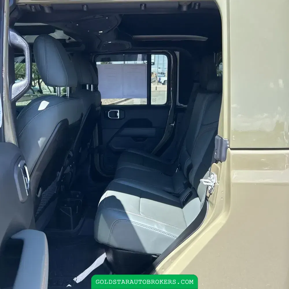 2025 Jeep Gladiator Mojave X