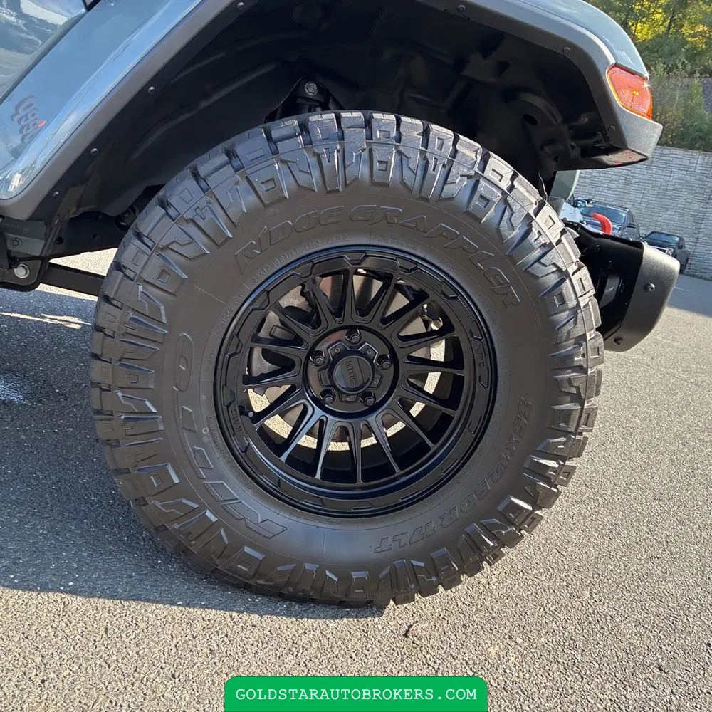 2025 Jeep Gladiator Mojave X