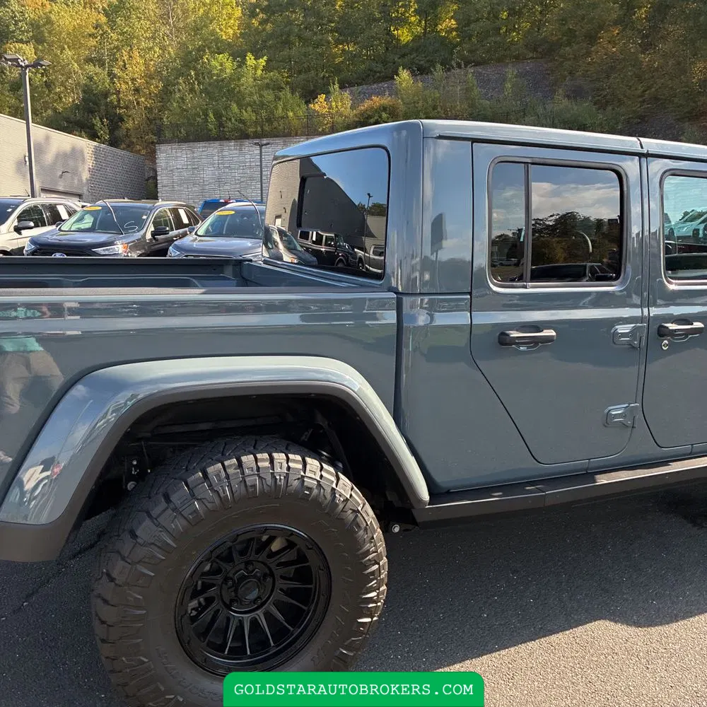 2025 Jeep Gladiator Mojave X