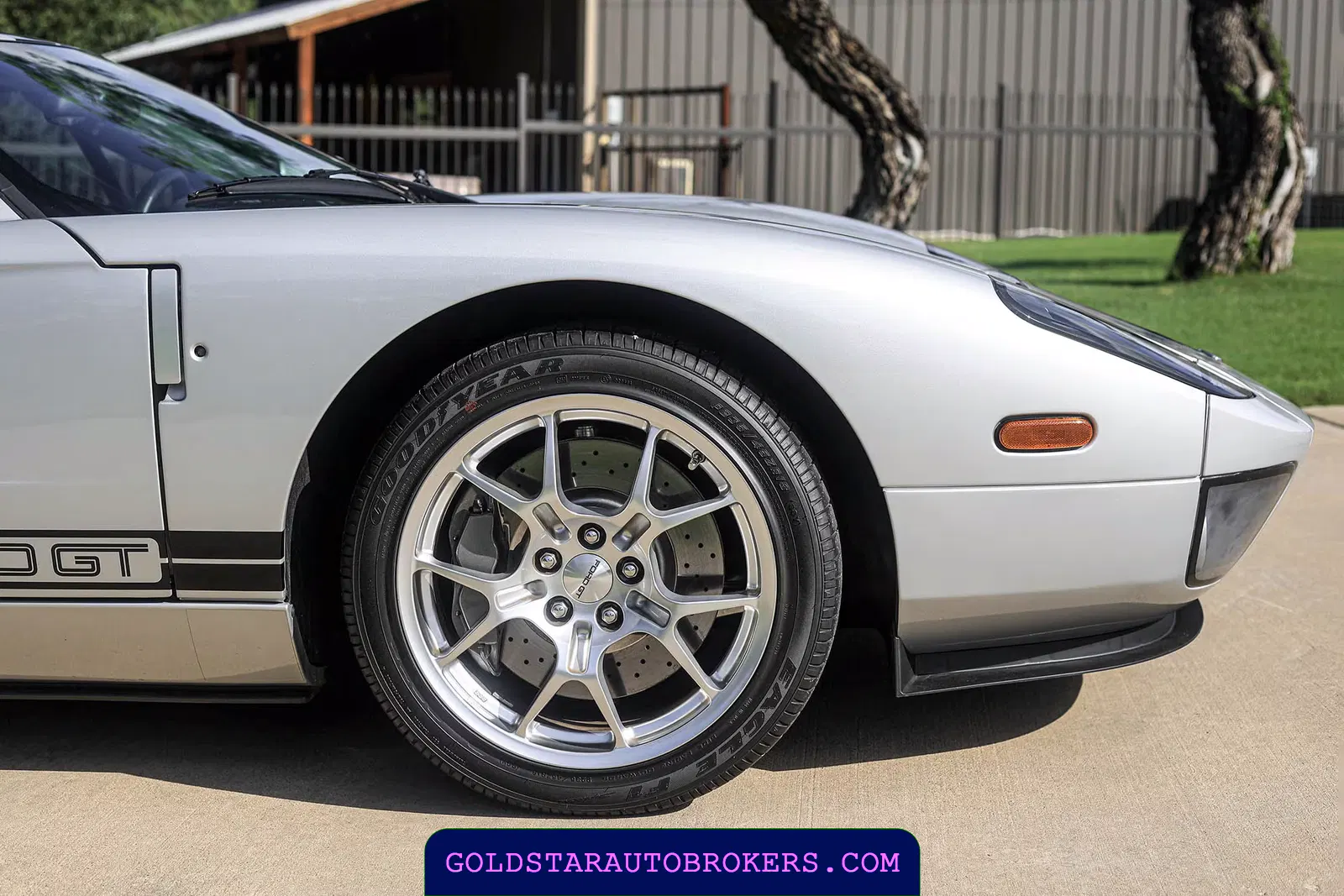 2005 Ford GT