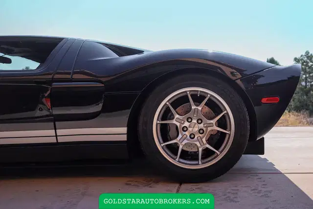 2005 Ford GT