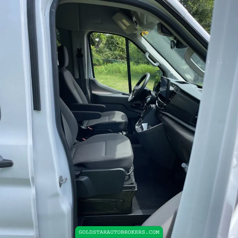 2024 Ford Transit 350 XLT