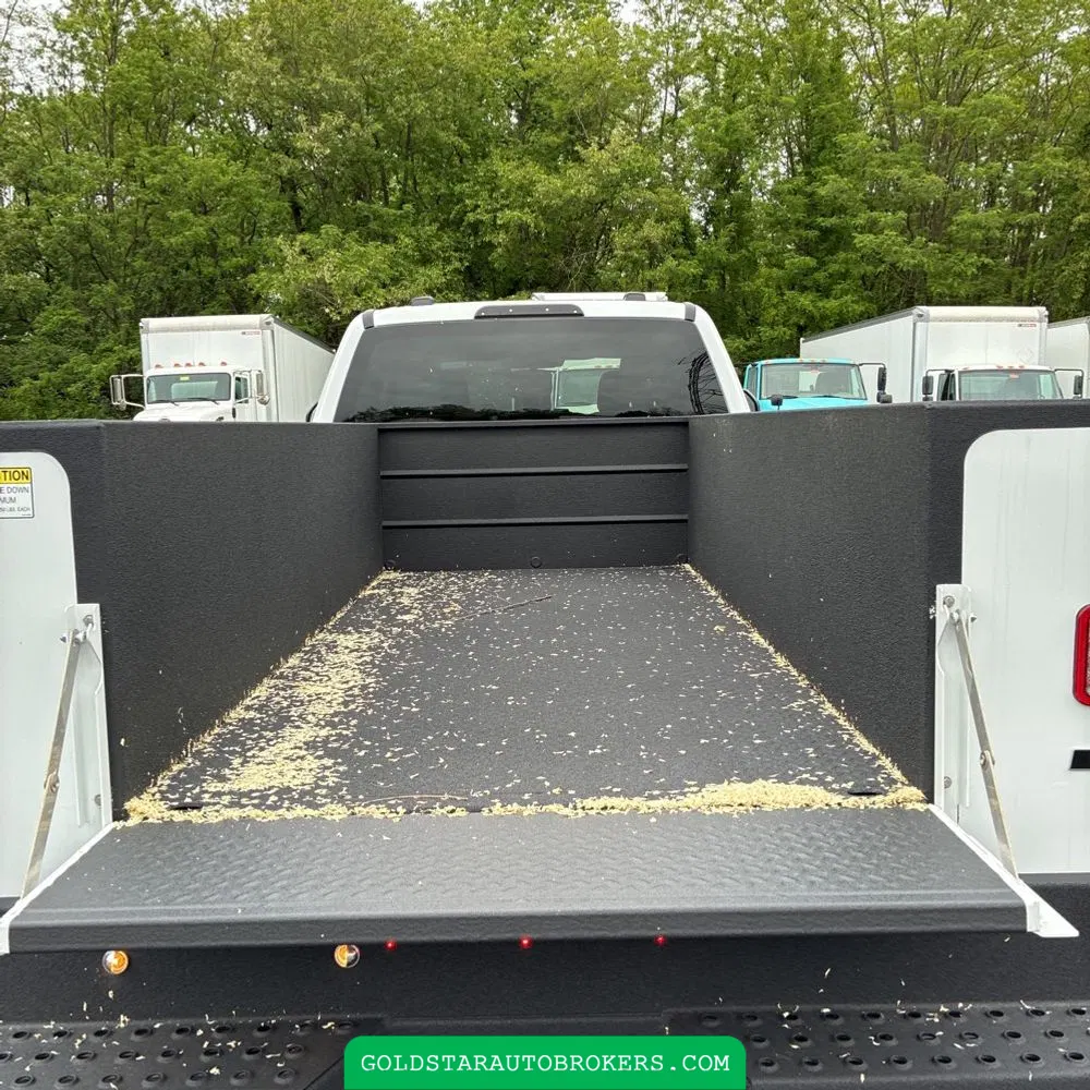 2024 Ford F550 XLT