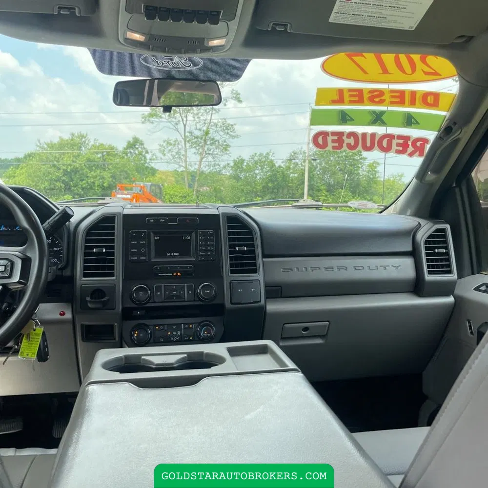 2017 Ford Commercial Conv Crew Cab 4X4 (CA60-84)