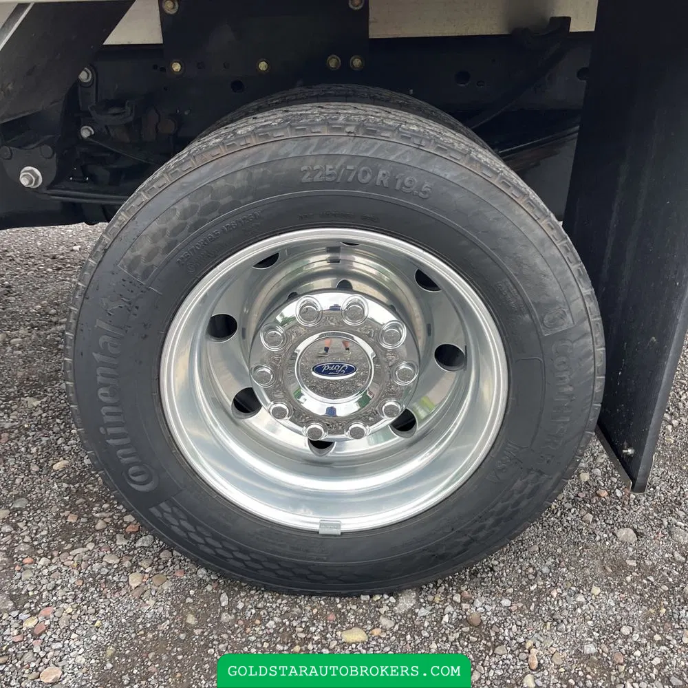 2024 Ford F550 Lariat