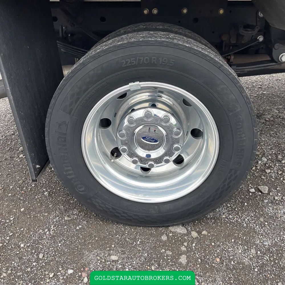 2024 Ford F550 Lariat
