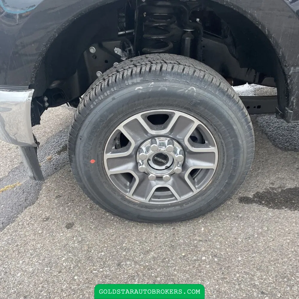 2024 Ford S/D C/C F350 Lariat