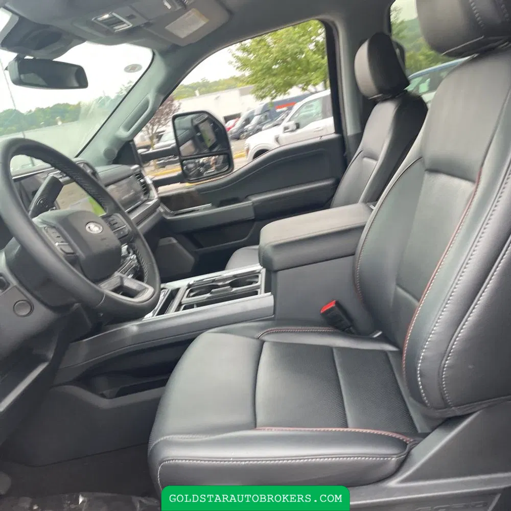 2024 Ford S/D C/C F350 Lariat