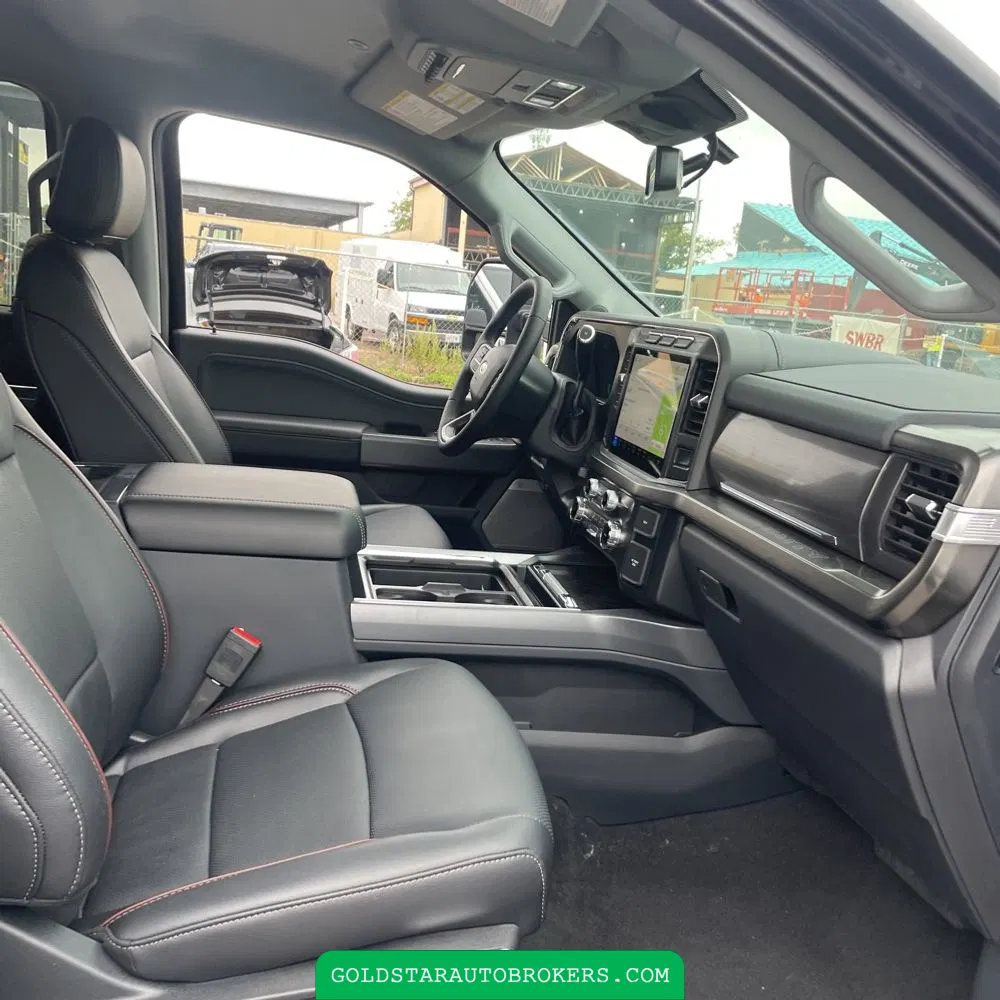 2024 Ford S/D C/C F350 Lariat