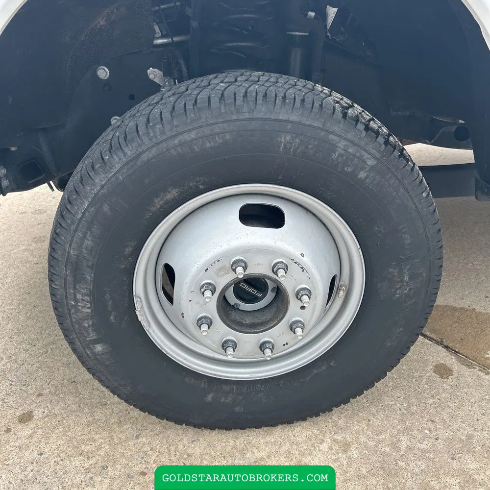 2024 Ford F-350 Super Duty XL