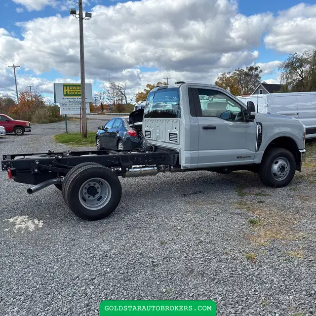 2025 Ford S/D C/C F350 XL