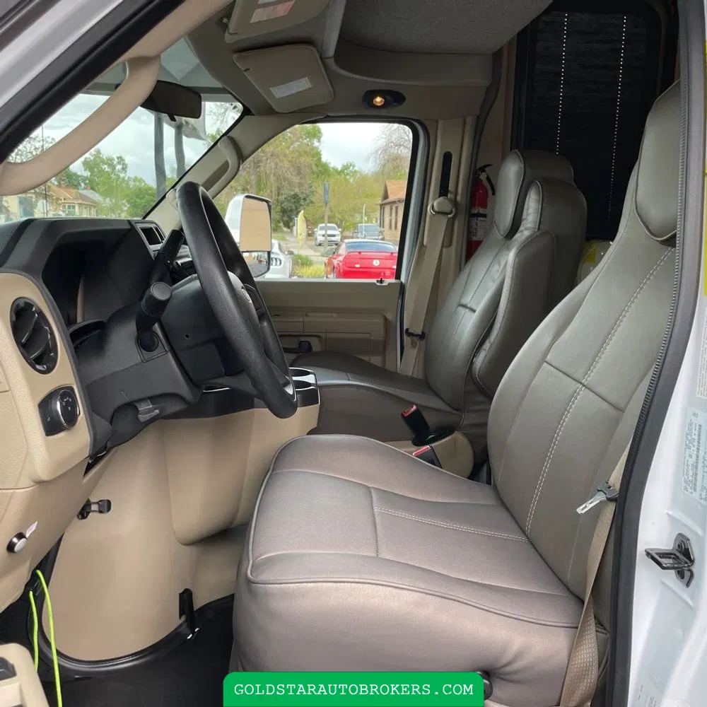 2021 Ford E-450 Cutaway