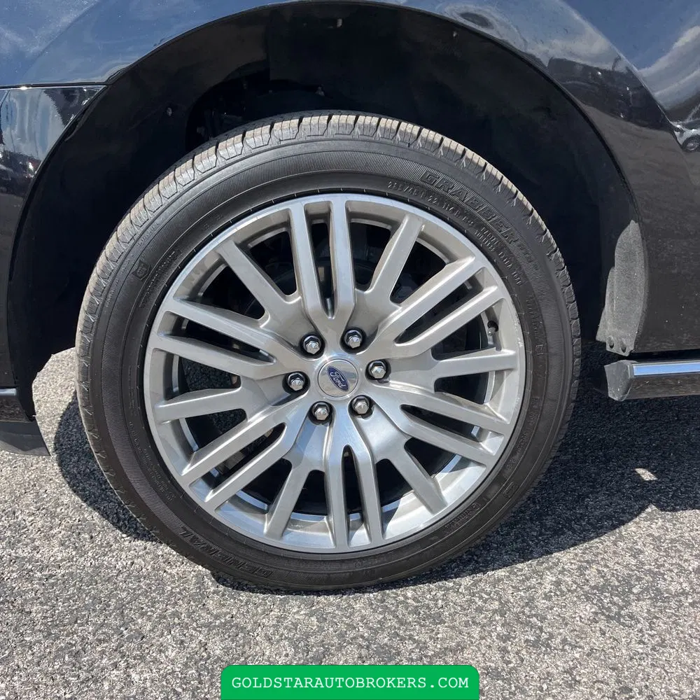 2024 Ford Expedition MAX Platinum